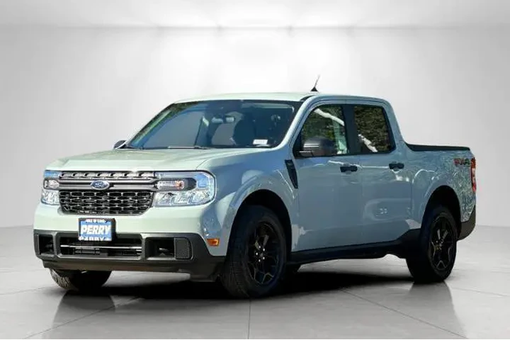 $31995 : Ford Maverick 2024 AWD XLT 4 image 7