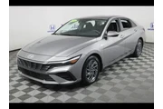 $23875 : Hyundai ELANTRA 2024 SEL 4dr thumbnail