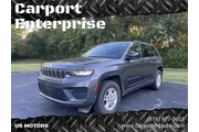 2023 Grand Cherokee Laredo en Kansas City