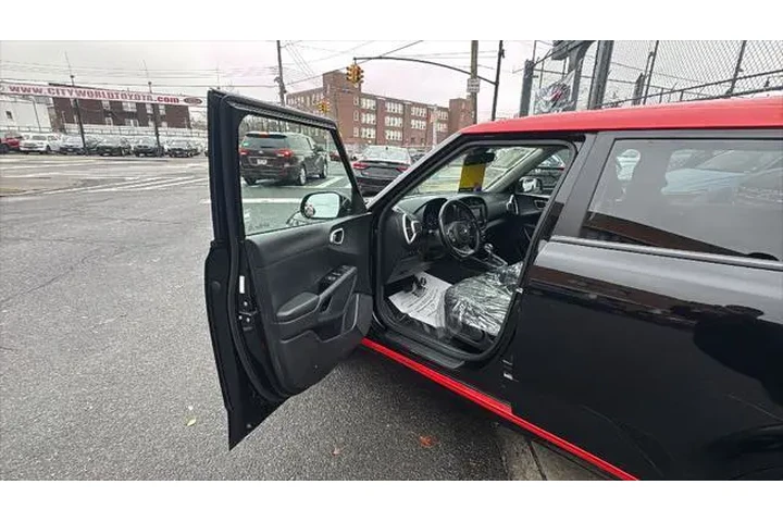 $12594 : Kia Soul 2020 GT-Line 4dr Cr image 10