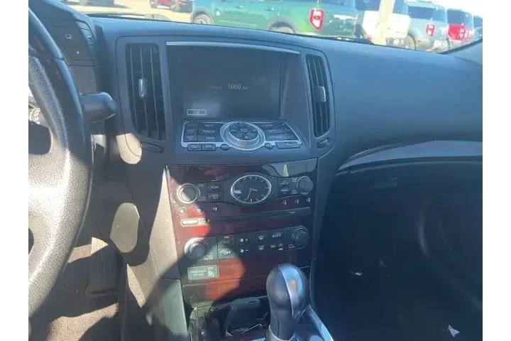 INFINITI G37 Convertible 201 image 5