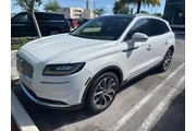 $29590 : Lincoln Nautilus 2022 Reserv thumbnail