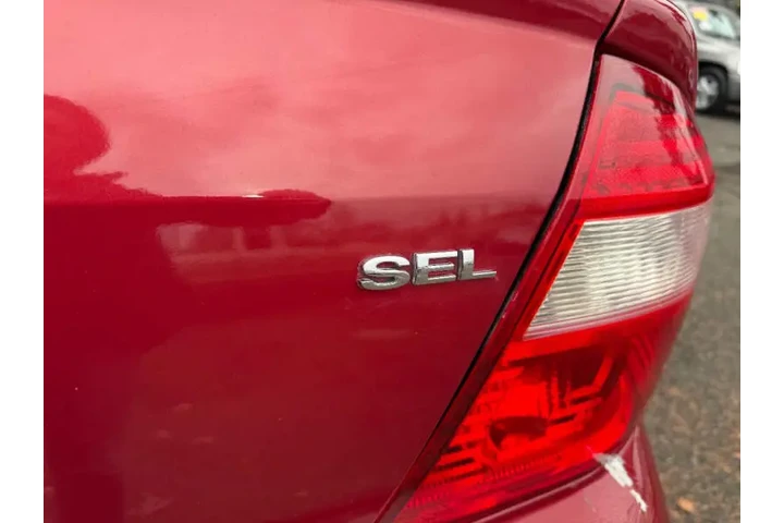 $3995 : 2005 Five Hundred SEL image 8