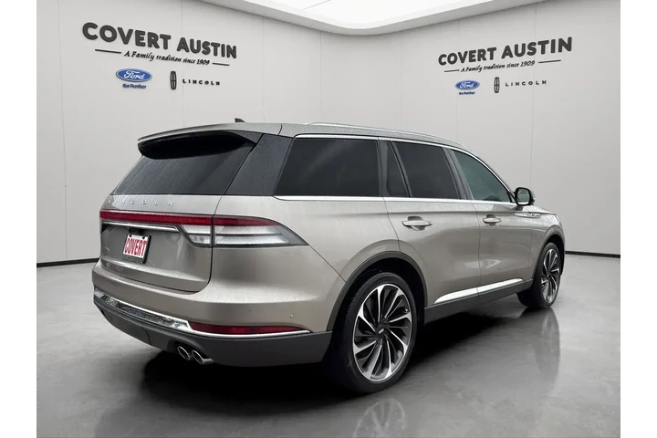 $29888 : Lincoln Aviator 2021 AWD Res image 5