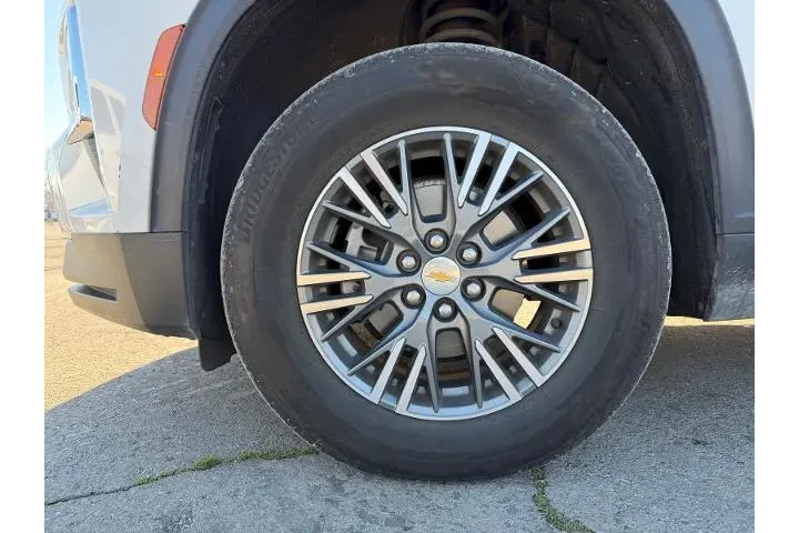 $36500 : Chevrolet Traverse 2024 4X4 image 9