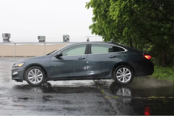 $19995 : 2020 Malibu LT image 4