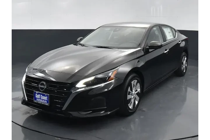 $24985 : Nissan Altima 2025 2.5 S 4dr image 1
