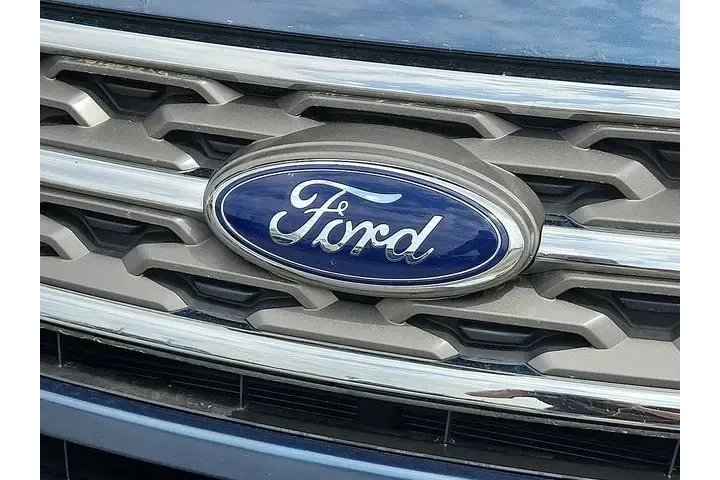 $14588 : Ford Explorer 2019 Base 4dr image 4