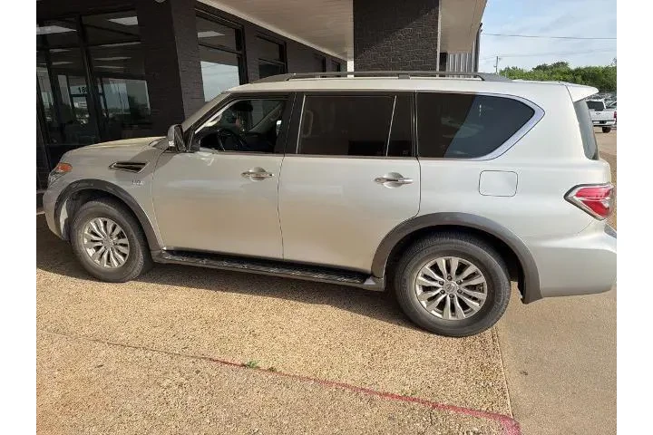 $14216 : Nissan Armada 2018 4x2 SV 4d image 1