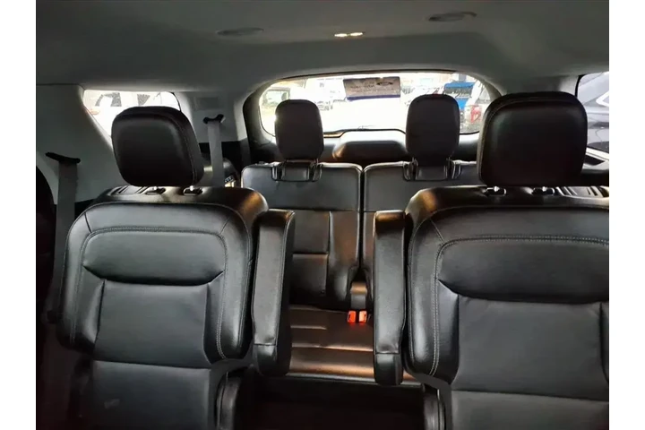 $34145 : Ford Explorer 2023 AWD Limit image 10