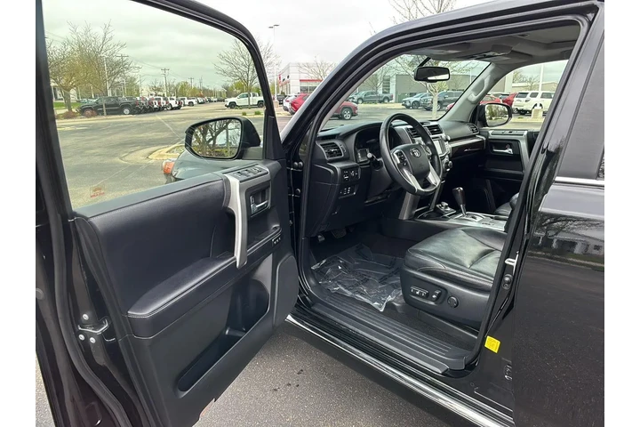 $35000 : 2018 4Runner Limited image 2