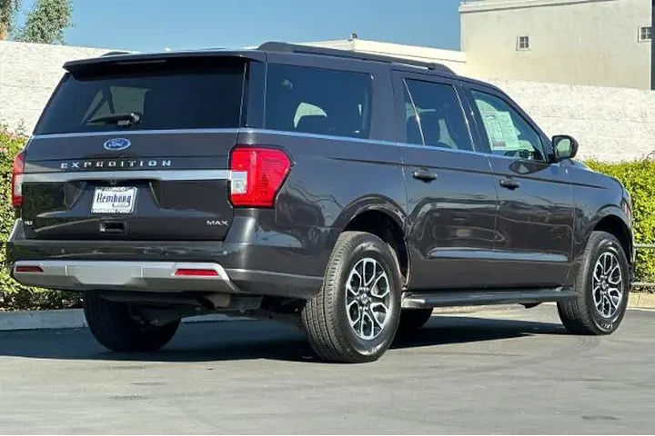 $39995 : Ford Expedition MAX 2024 4x2 image 4