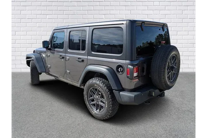 $26990 : Jeep Wrangler 2024 4x4 Sport image 3
