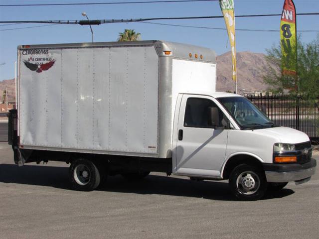 $11995 : 2005 Express 3500 image 4