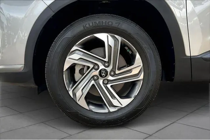 $23999 : Hyundai SANTA FE 2023 AWD SE image 10