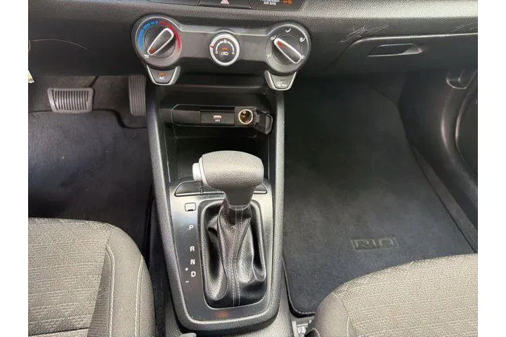 $17272 : Kia Rio 2023 S 4dr Sedan image 6