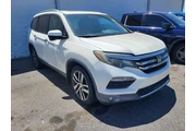 $11452 : Honda Pilot 2016 Touring 4dr thumbnail