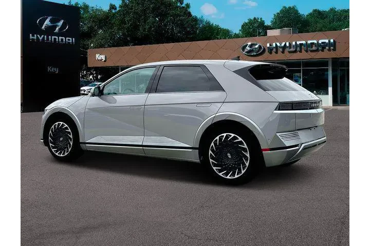 $37729 : Hyundai IONIQ 5 2024 AWD Lim image 4