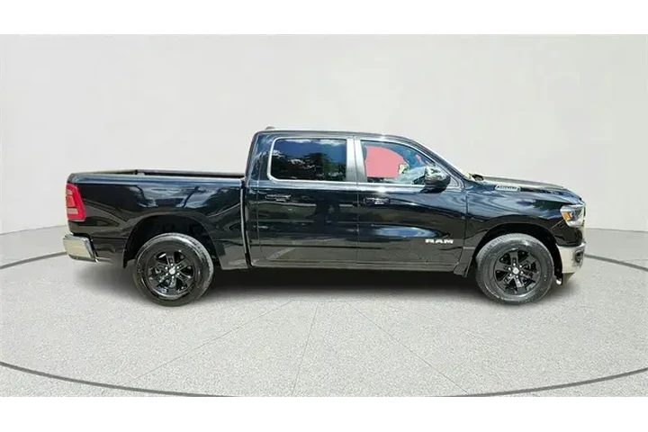 $39981 : Ram 1500 2023 4x4 Laramie 4d image 2