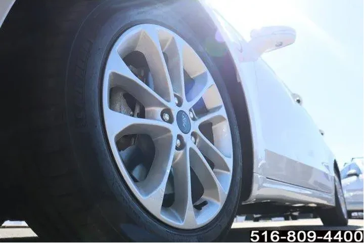 $17947 : Ford Fusion Energi 2019 Tita image 10