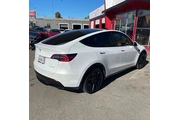 $27995 : Tesla Model Y 2021 AWD Long thumbnail