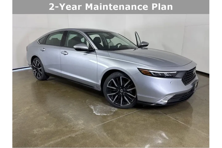 $31778 : 2023 Accord Hybrid Touring image 1