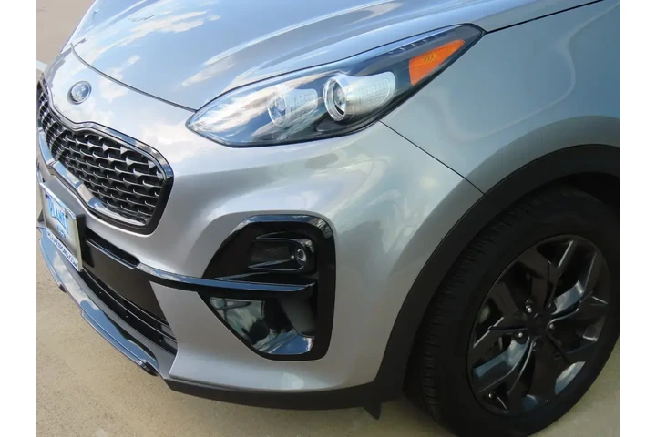 $19999 : Kia Sportage 2022 Nightfall image 3