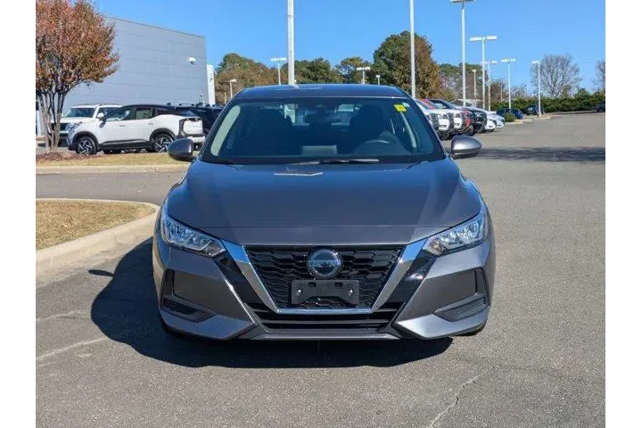 $18695 : Nissan Sentra 2023 SV 4dr Se image 3