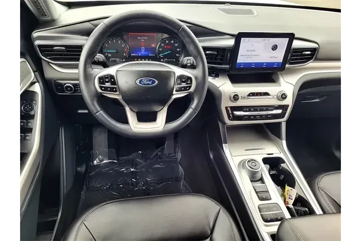 $34694 : Ford Explorer 2023 XLT 4dr S image 9
