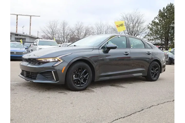 $21977 : Kia K5 2025 LXS 4dr Sedan image 5