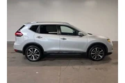 $20956 : Nissan Rogue 2019 thumbnail