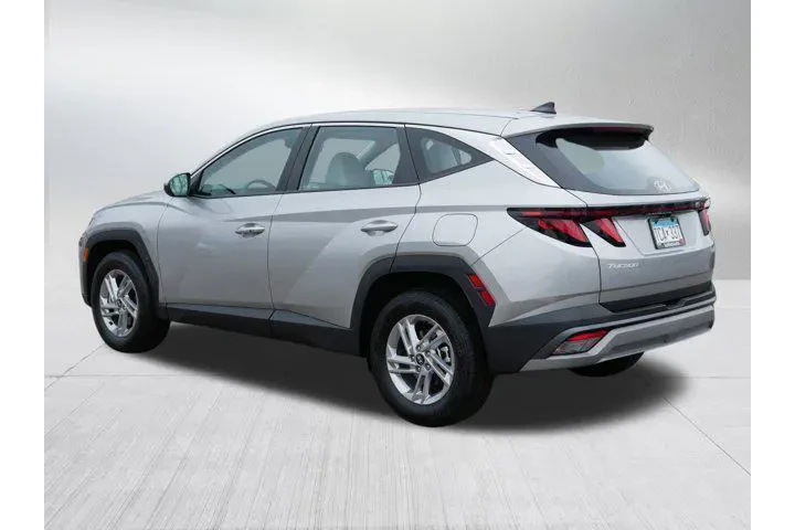 $29000 : Hyundai TUCSON 2025 AWD SE 4 image 5