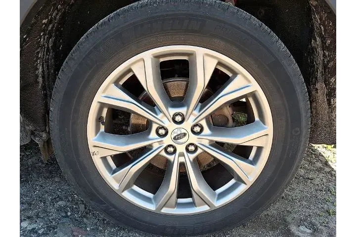 $29654 : Ford Explorer 2022 AWD XLT 4 image 6