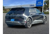 $17299 : Hyundai IONIQ 5 2023 SE 4dr thumbnail