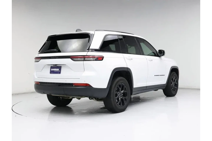 $29998 : Jeep Grand Cherokee 2024 4x2 image 8