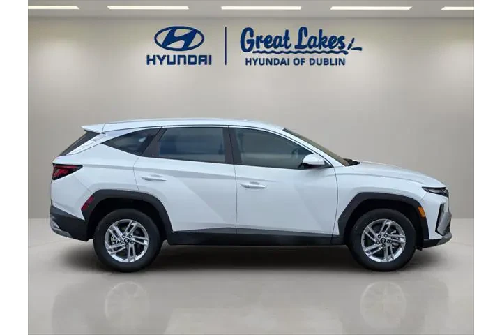 $25566 : Hyundai TUCSON 2025 AWD SE 4 image 6