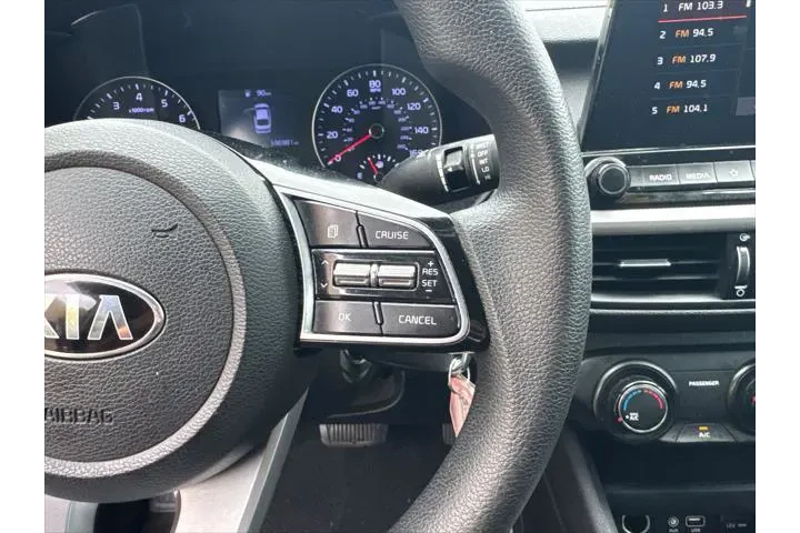 $8920 : Kia Forte 2020 LXS 4dr Sedan image 8