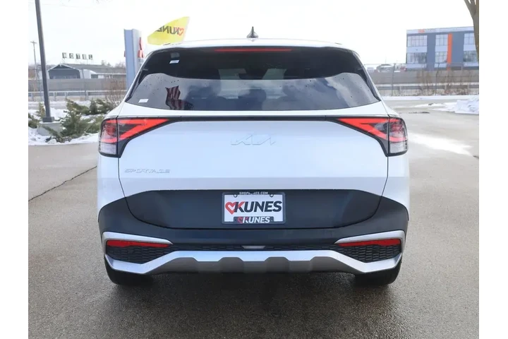 $19477 : Kia Sportage 2024 LX 4dr SUV image 8