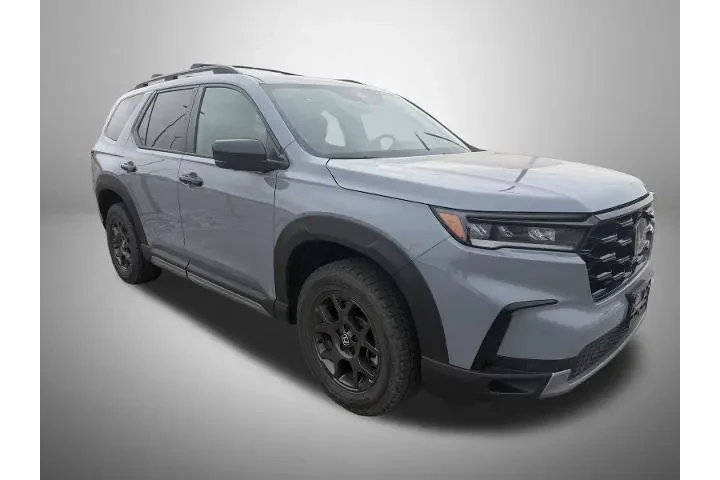 $39990 : Honda Pilot 2023 AWD TrailSp image 2