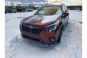 $28195 : Subaru Forester 2023 AWD Lim thumbnail
