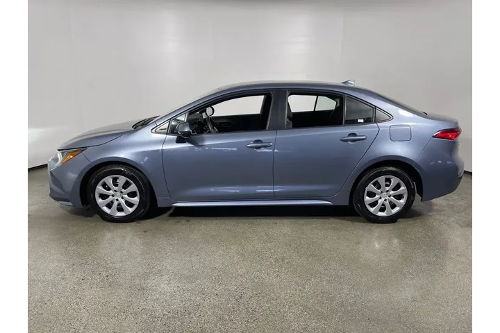 $22995 : Toyota Corolla 2024 LE 4dr S image 6