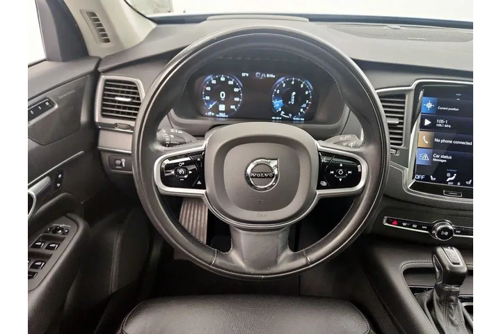 $27998 : Volvo XC90 2020 AWD T6 Momen image 10