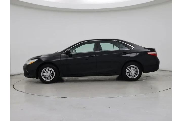 $16998 : Toyota Camry 2017 LE 4dr Sed image 3
