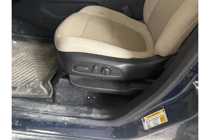 $26171 : Chevrolet Traverse 2023 LT C image 7