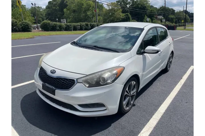 $13500 : 2016 Forte5 LX image 2