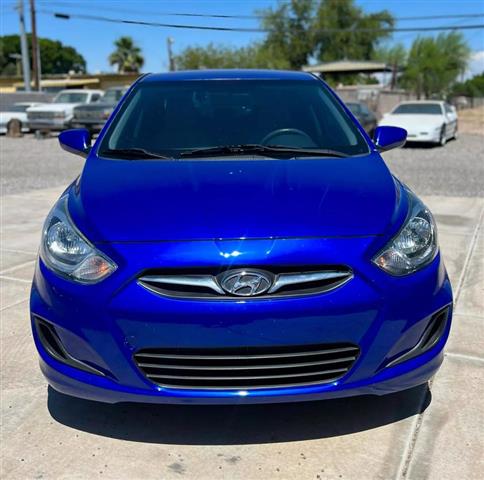 $8900 : 2014 HYUNDAI ACCENT image 4