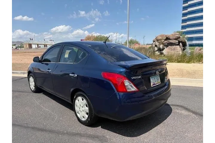 $4995 : 2013 Versa 1.6 SV image 8