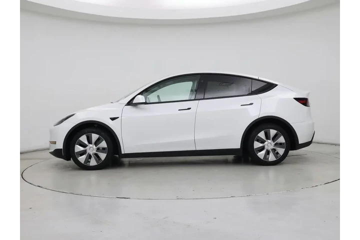 $37998 : Tesla Model Y 2024 AWD Long image 3
