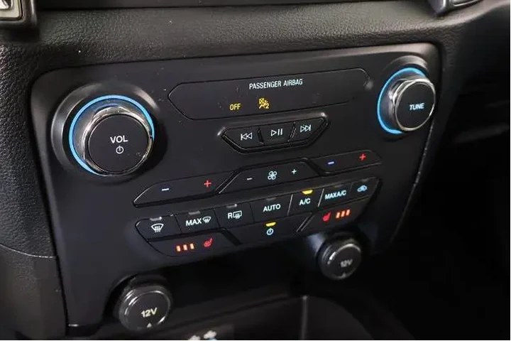 $31431 : Ford Ranger 2020 4x4 Lariat image 8