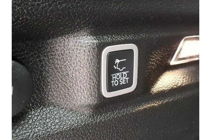 $27825 : Jeep Grand Cherokee L 2021 4 image 10